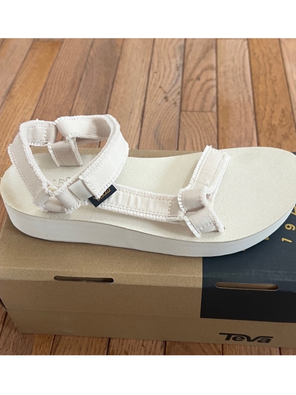 Teva Women's Midform Universal Sandals